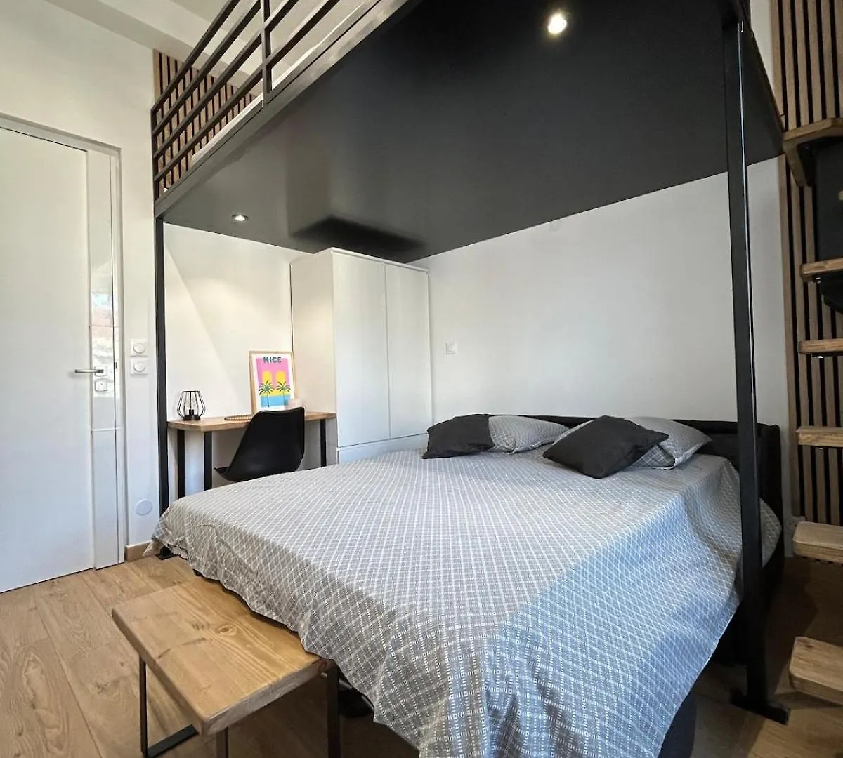 Studio En Plein Coeur De Nice 0*,  France